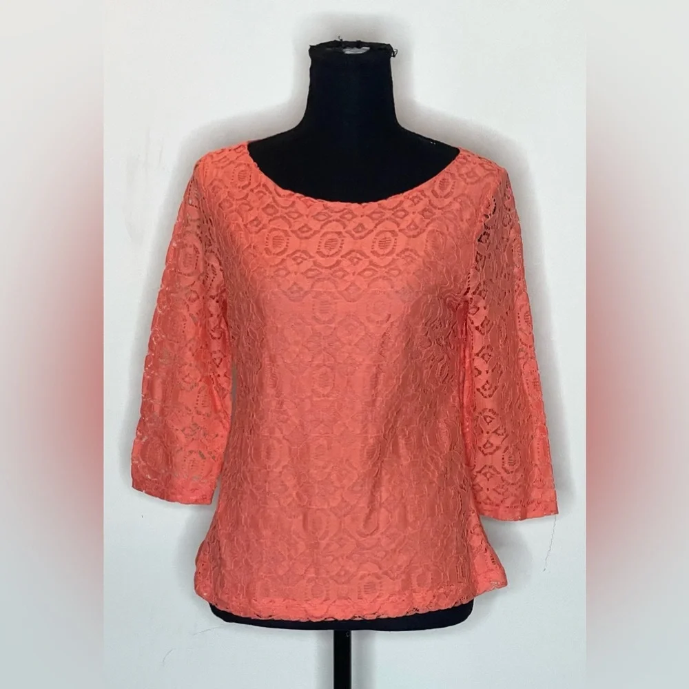 Banana Republic- Coral Lace‎ Boatneck Blouse Size 10P